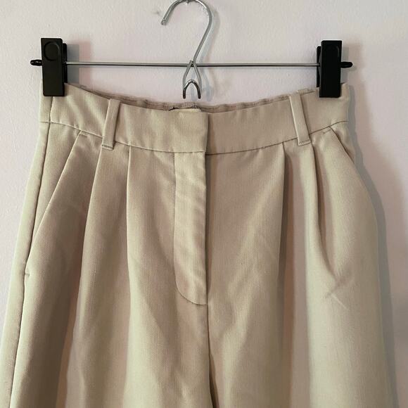 Abercrombie & Fitch Tan Khaki Sloane Pleated Wide Leg Dress Pants size 00 Short - Picture 4 of 13